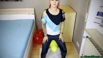 sit2pop B12 and B14 in black leggings on the chair