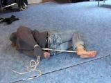 AB-Serie Vanessa hogtied barefeet