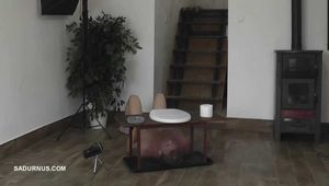 Mistress Nomi Melone smokes and pees on the toliett box
