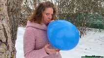 outdoor Blow2Pop yellow TT11 and U14 balloon while smoking