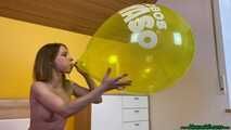 Blow2Pop yellow 18inch Globos Payaso