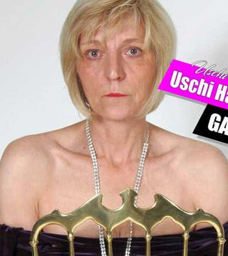 Photos: Uschi in an evening dress