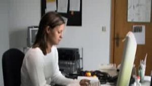 AB-113 Überfall im Büro & Befreie mich - Teil 1