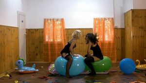 Denise & Claire 12