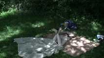 Melanie beim Picknick gefesselt und gefoltert -Teil 2,  HD 1280x720