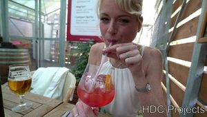 Elise is happy again