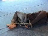 AB-Serie Vanessa hogtied barefeet