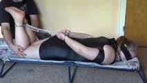 Relaxing in cuffs 2/3