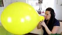 Blow2Pop yellow Tuftex 17"
