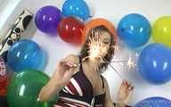 004 sparkler vs. balloons