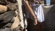 016237 Eve Pees On The Castillo Battlements