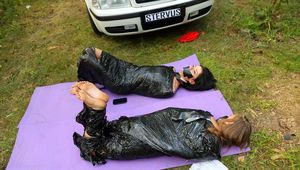 Dana & La Pulya - Hitchhiker's peril. La Pulya and Dana are mummified next to each other