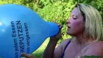 three outdoor Blow2Pops - Nr. 2