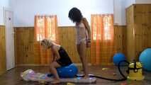 Denise & Claire 07
