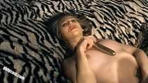 Teen Lucie´s extremes Pussyplay & erster Handjob