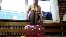 sexy highheel and feet popping thai balloons #2
