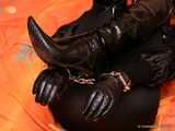 Selesta Naughty - Vampir Mädchen bekommt perfekte Hogtie von ihrem Partner