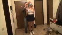 Marenka und Renee - Der Bankräuber Teil 1 von 8