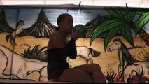 Balloon-Trampling with Yvette Hardi