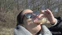 Wasted in the field with Vanda