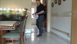 Susan - Ausbildung zur Kitzelmagd Teil 2 von 8