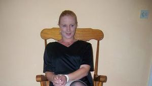 Im Schaukelstuhl gefesselt 1.Teil