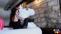 474 Dusty rides the unicorn!