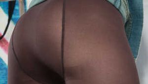 State of the pantyhose union (293 images)