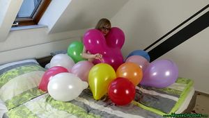 short pinpopping without clothing