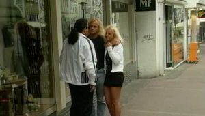 STRASSENFLIRTS 19 Anke
