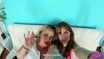 430 Steffi and Lola sitpopping