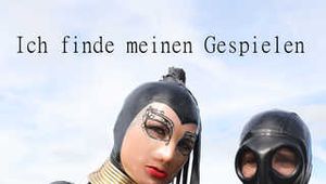 Ich finde meinen Gespielen - Sunny Latex Walk 