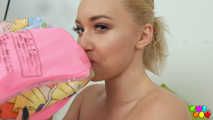 771 Marilyn Sugar's hot nylon ride