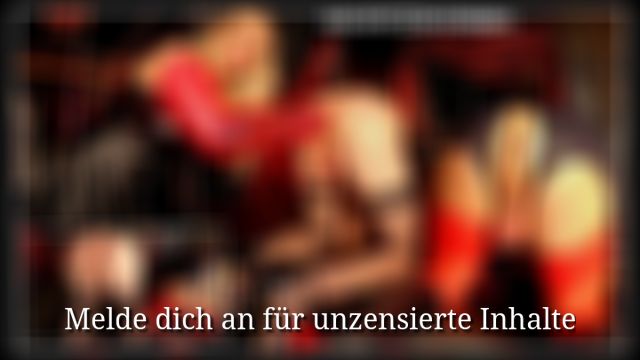 Dr.Mistress Saskia fingert  zwei Arschfotzen 