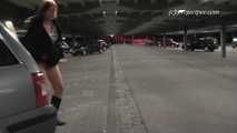053001 Lindsay Takes A Huge Pee In The Underground Car Park