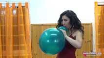 Madame en rouge 31