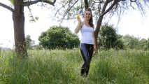 1276 unexpected pop TT17 outdoors