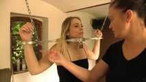 Jasmin im Pranger