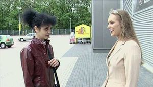 STRASSENFLIRTS 40 Doreen