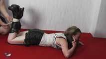 Maria get free of rope