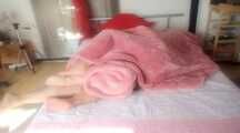 Bi fun under the blanket