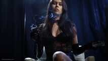 Dark Authority – Intense Solo Smoking Session in glossy gloves
