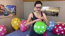 girlfriend nail2pop your Q16 *polka dot* balloons
