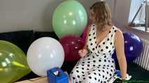 balloon preparing by pump and nail2pop them
