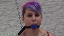 Very tight steel restraint