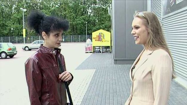STRASSENFLIRTS 40 Doreen