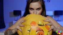 883 Taylee Wood macht es dir zwischen den Beinen
