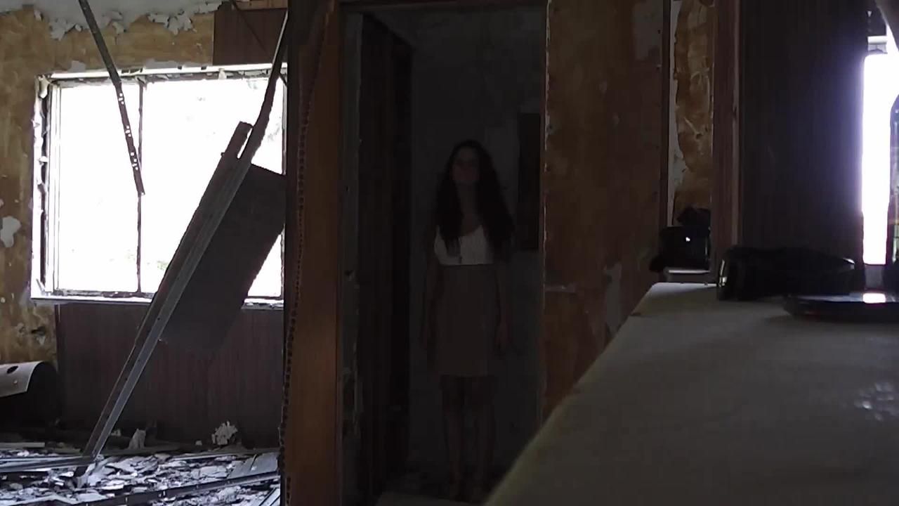 Anna at lost place 1/2