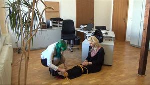 Jasmin, Susan und Zora - 3 Frauen und 1 Betrüger 1 Teil 6 von 6