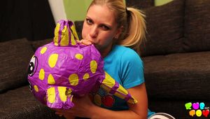 16 Susie, Mr. Crab & friends